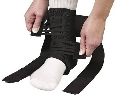 Comfortland Tour Quick Lace Ankle Brace