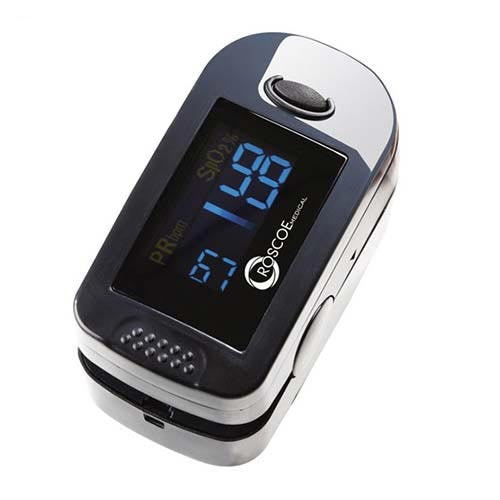 Roscoe Finger Pulse Oximeter With Carrying Case